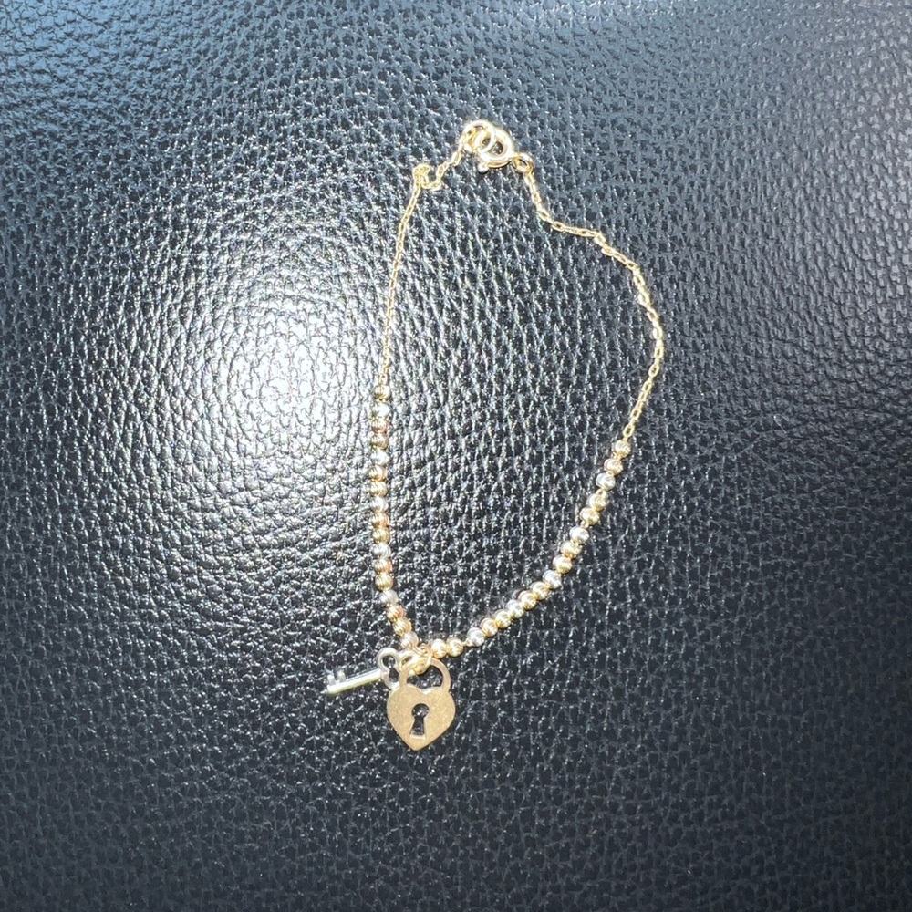 Tri-Color Heart Locket Bracelet - Picture 2 of 2